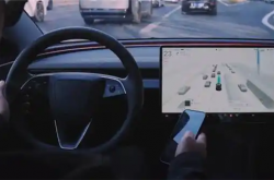 特斯拉又引争议！向疲劳驾驶者推FSD 业内：这是在鼓励不安全用车