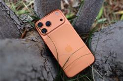 iPhone 17系列激活量接近400万台 博主：友商打不过 根本打不过