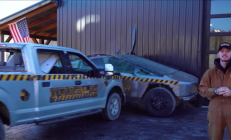 千万粉丝网红为博眼球烧掉价值40万美元的法拉利：却因逃税被抓