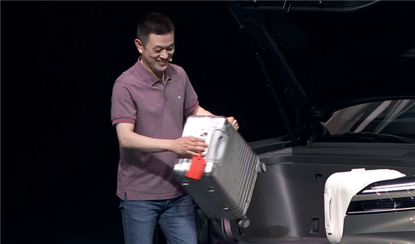 大型家用三排SUV最优解！蔚来乐道L90预售：19.39万起