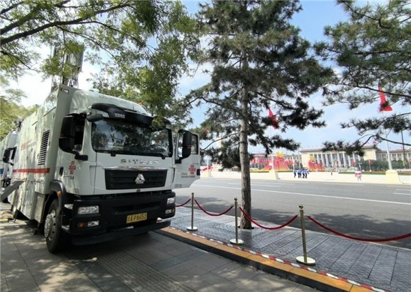 中国联通：圆满完成阅兵通信保障 引入5G-A、5G+北斗等技术