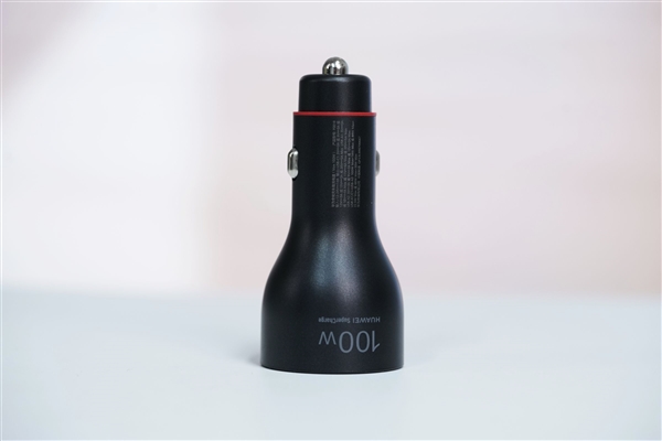 全球第2款三折叠!华为Mate XTs非凡大师图赏