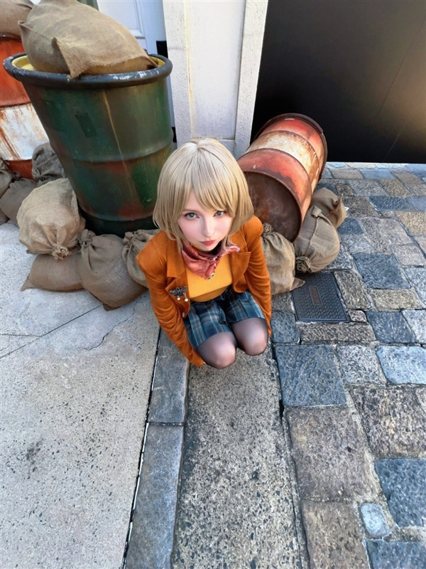 阿什莉体模Cos《合金装备3》夏娃第2弹：完美还原