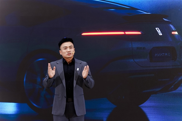 30万级豪华轿车新标杆！阿维塔12四激光版开启预售