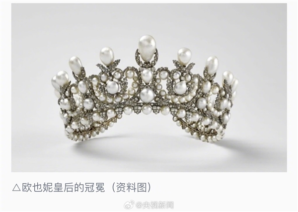 法国卢浮宫发生入室盗窃案：9件稀世珍宝丢失 凶手骑摩托逃窜