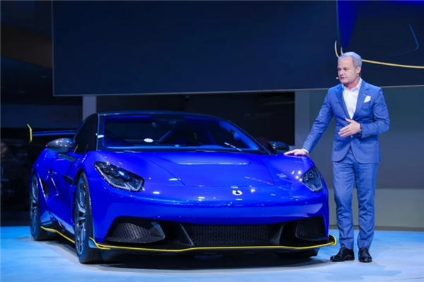 仰望U9平替!腾势Z纽北测试谍照曝光 还有软顶敞篷版