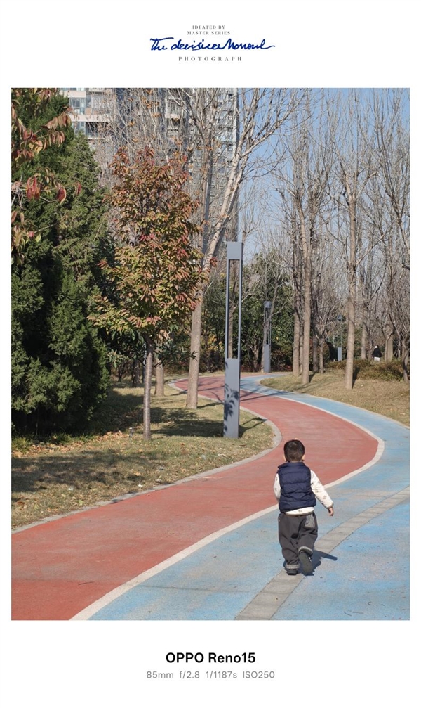 时尚、璀璨、闪耀!OPPO Reno 15评测:6.3英寸掌中影像旗舰!