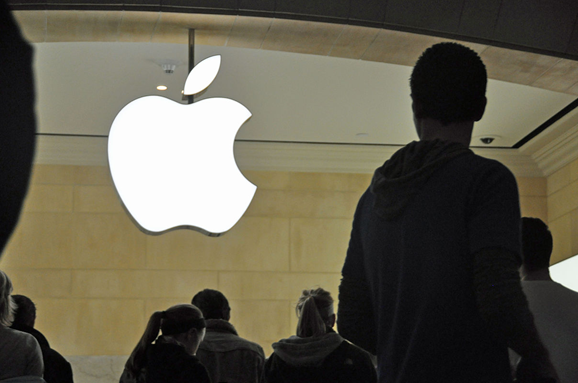 苹果老将跳槽特斯拉：Optimus项目让人感到震撼