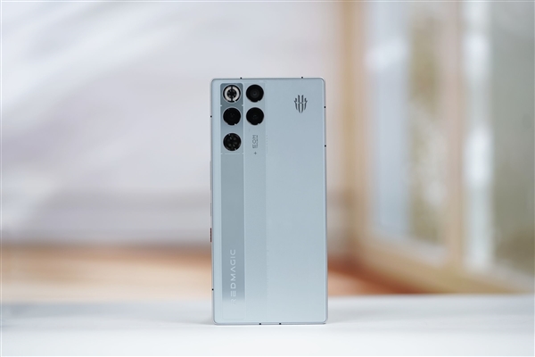 11月安卓性能榜出炉:三款安兔兔破400万分 红魔11 Pro+夺冠