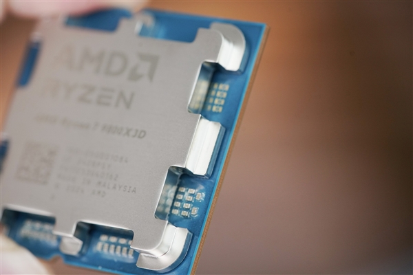 AMD锐龙7 9850X3D确认为120W!功耗不变频率提升