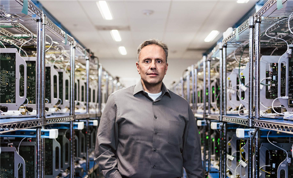 苹果芯片负责人斯鲁吉否认离职：我热爱在苹果的工作