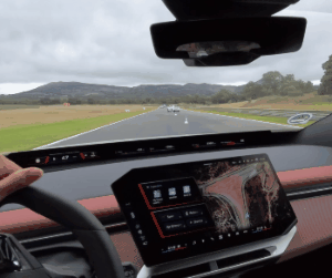 去欧洲试了宝马iX3 真给我开爽了！