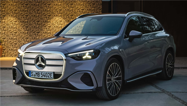 713km续航+10分钟快充：奔驰纯电GLC将亮相2026 CES