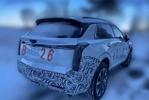 凯迪拉克也有插混版了! 新款XT5车型曝光:综合续航可达1600km