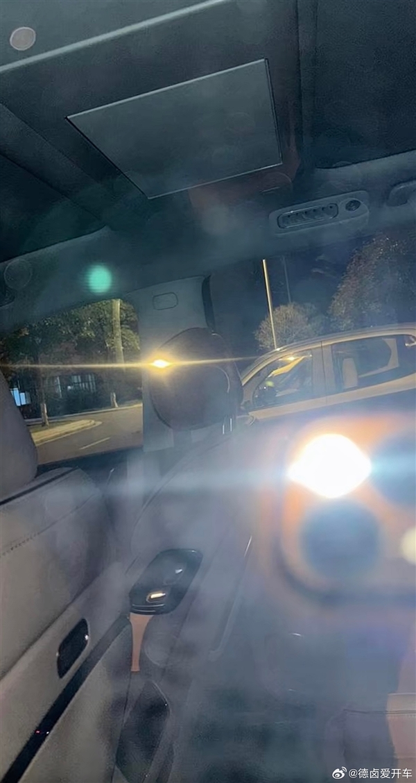 问界M9亲民平替 宝骏华境S内饰曝光：新势力有的基本都配齐