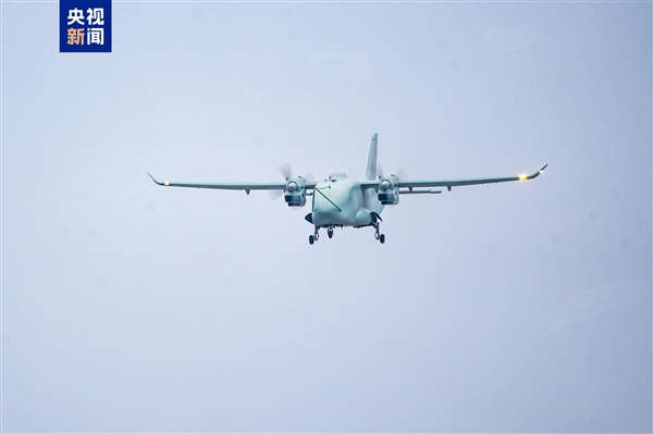 全球首款混合动力无人运输机！国产彩虹YH-1000S成功首飞