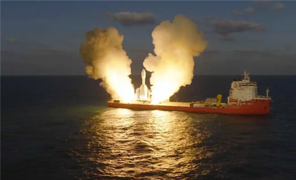 一箭9星！引力一号遥三运载火箭发射成功 创海上发射载荷、轨道高度新纪录