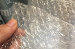 年轻人为啥愿意花几千买一个捏捏