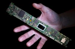 Intel 10nm轻薄本提速：i7-1195G7加速达到5GHz
