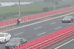 顺风车司机撬单还把乘客丢高速公路 处罚大快人心
