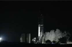 炸出蘑菇云！SpaceX星舰36在测试中突然爆炸