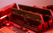 史上首次！DDR4内存疯狂涨价：已比DDR5贵了一倍