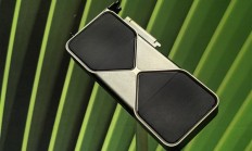 崩了！RTX 5090、5080刚上市就翻车：用户反馈黑屏、变砖、系统无法识别等