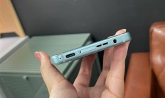 蛇年第一款Ultra惊现3.5mm耳机孔！华硕Zenfone 12 Ultra图赏