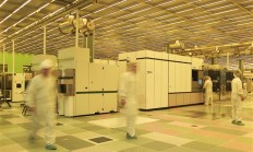 荷兰官方暂停干预 闻泰再发声：安世荷兰仍未实质性回应