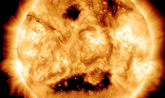 太阳上突然出现一张巨型人脸！嘴巴能吞掉5个木星