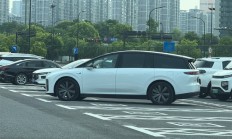35万级家用纯电SUV 理想i8实车内饰首次曝光：比较眼熟