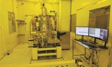 中国刻刀来了！首台国产商业电子束光刻机“羲之”出炉：和EUV光刻机有何区别