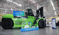 突破极限！全球最大65吨级锂电平衡重叉车下线