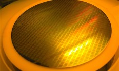 美国对华半导体限制新规生效：台积电暂停向部分IC设计厂商发货