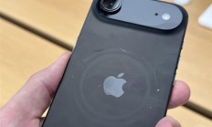 iPhone 17系列或成近年最娇气苹果手机：用了几个小时就满身划痕 蓝色黑色尤甚
