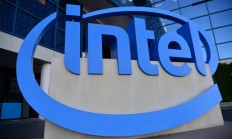 英特尔收到57亿美元拨款 美国政府正式入股10%！特朗普炫耀一分钱没花