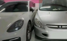 保时捷女车主停车占两位引热 反让旁边车主道歉：耽误我的时间