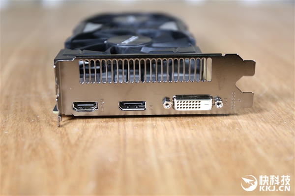3D立体感十足 索泰GTX 1650毁灭者拆解图赏