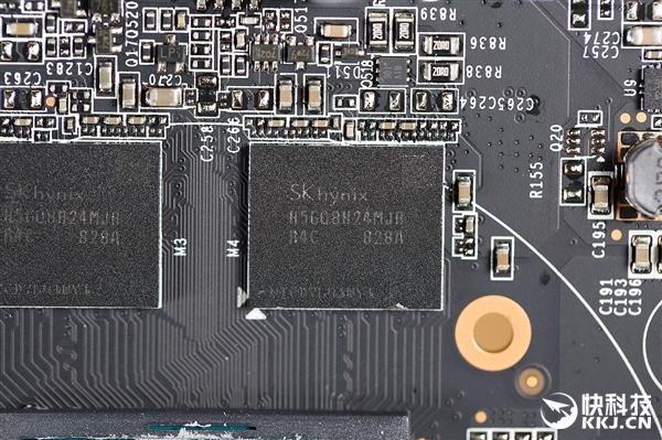 3D立体感十足 索泰GTX 1650毁灭者拆解图赏