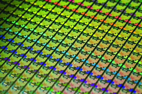 苹果、AMD等公司5nm订单爆发 台积电3nm工厂当上临时工