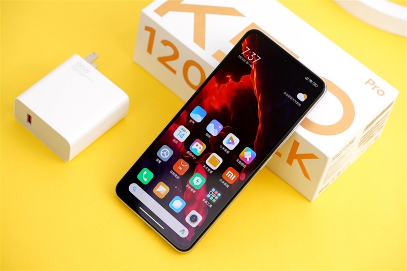 2999元舍我其谁！Redmi K50 Pro首发评测：天玑9000+2K直屏的屠龙神机