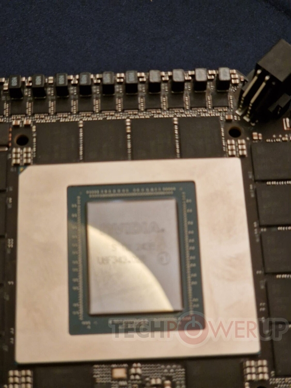 NVIDIA RTX 5090公版显卡拆解!
