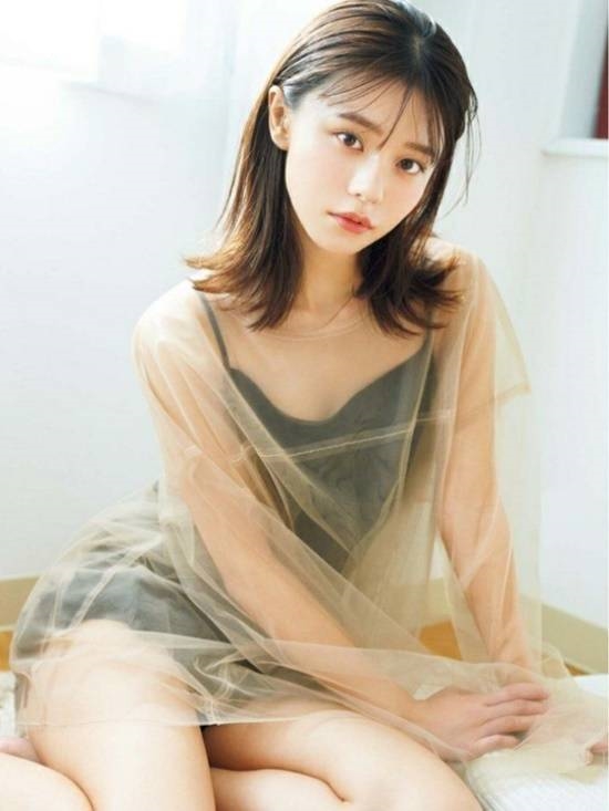 《假面骑士》最美女反派浅仓唯:改名复出拍新写真