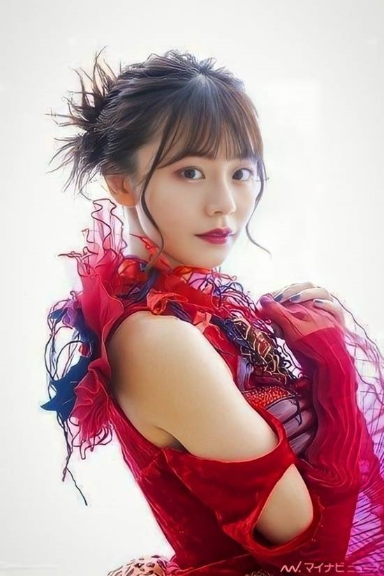 《假面骑士》最美女反派浅仓唯:改名复出拍新写真