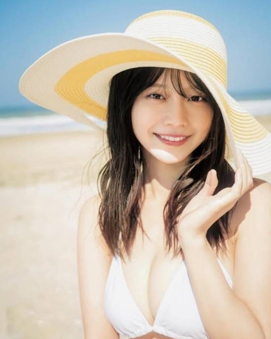 《假面骑士》最美女反派浅仓唯:改名复出拍新写真