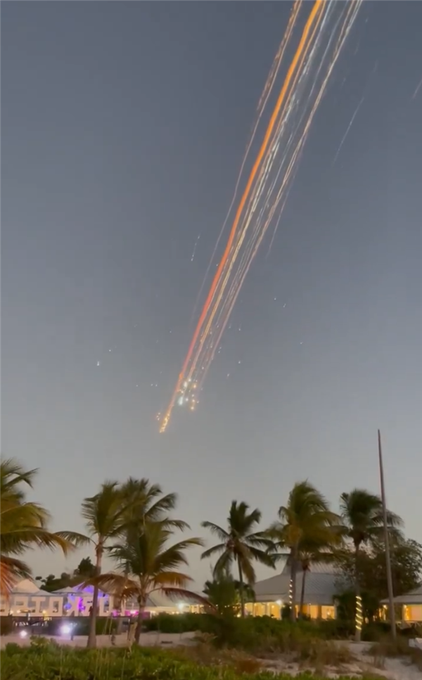 SpaceX星舰第七飞官方美图:真暴力美学