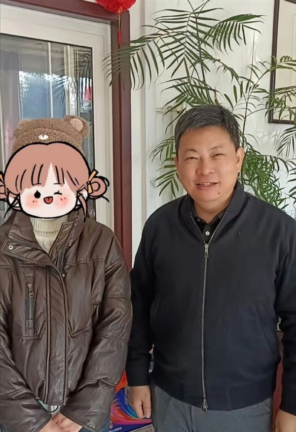 余承东在安徽老家画面曝光:还是那么接地气