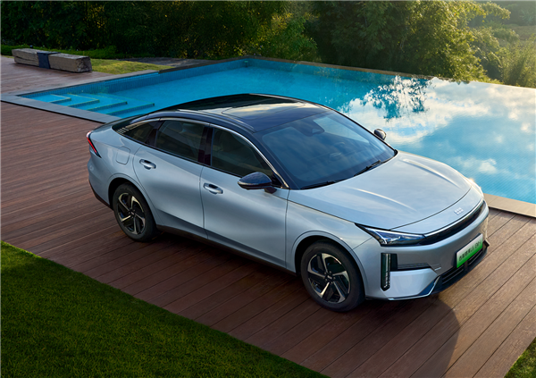 开年即开战 曝吉利银河L6 EM-i本月中旬上市:只需8.28万起