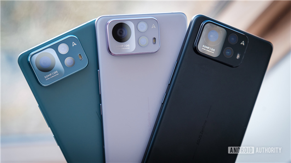 蛇年第一款Ultra惊现3.5mm耳机孔!华硕Zenfone 12 Ultra图赏