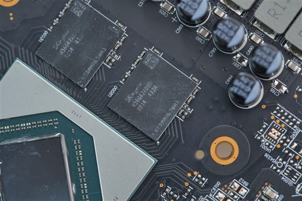 迎战RTX 5060!AMD RX 7650 GRE显卡图赏